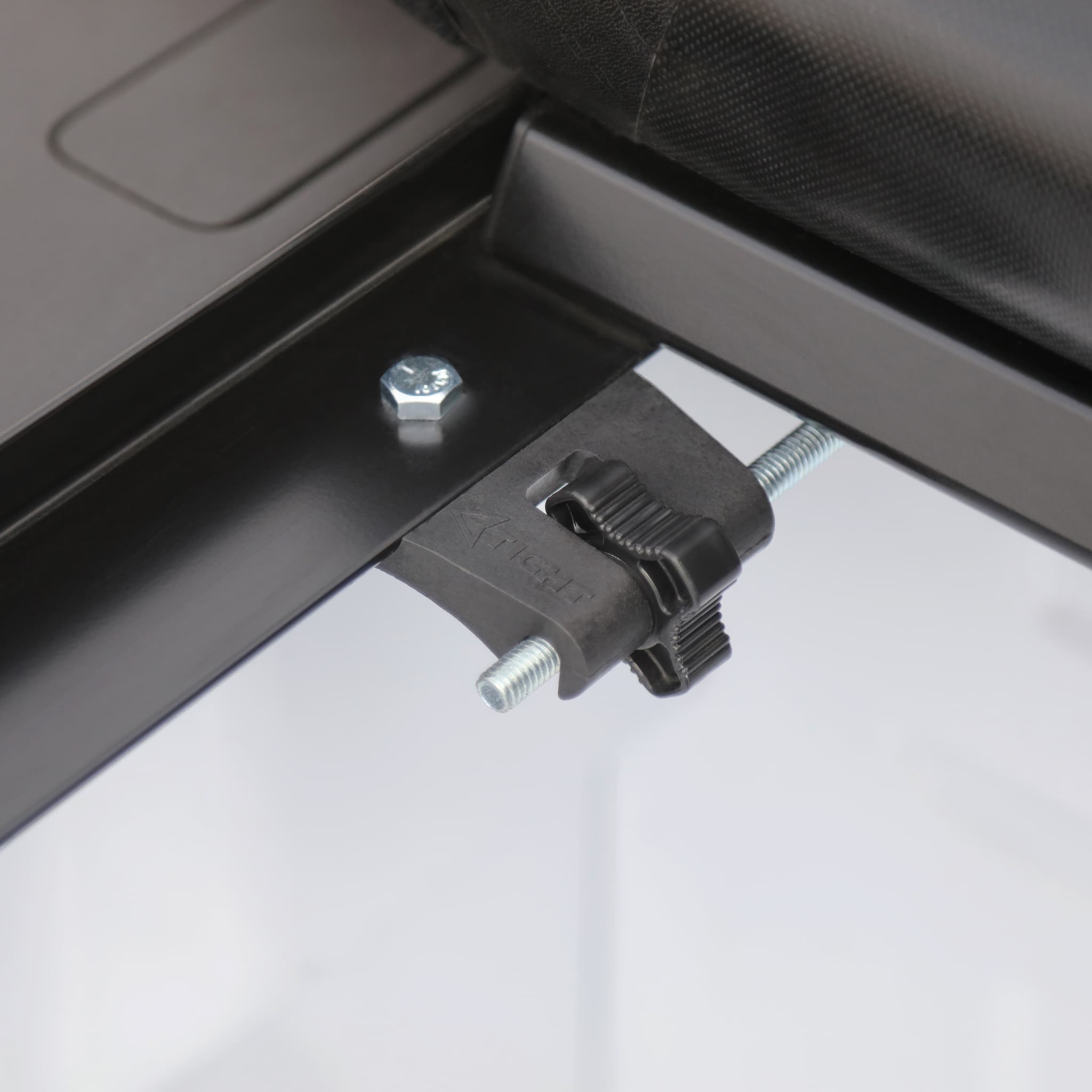 ACCESS Roll-Up Tonneau Cover Tensioning Dial